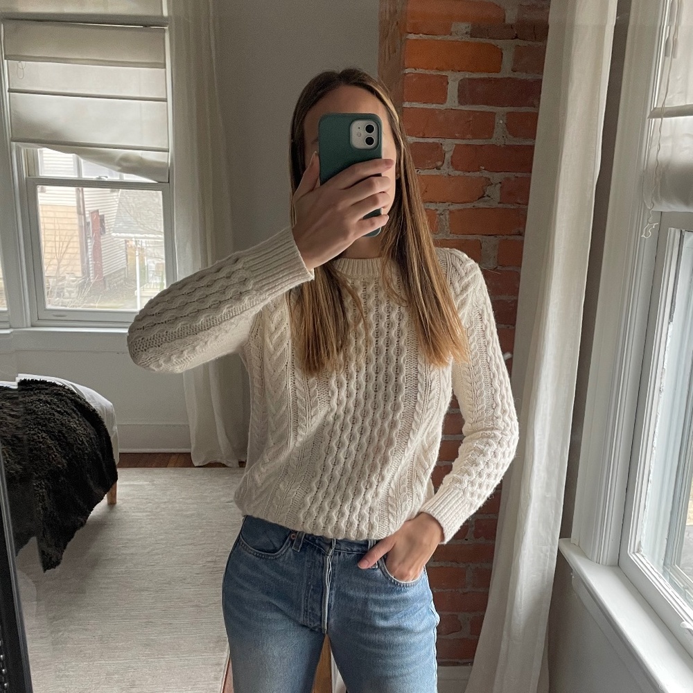 Club Monaco Cream Cable Knit Sweater